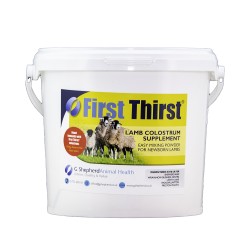 First Thirst Lamb Colostrum Powder Supplement 1kg - UK ONLY + Feeder